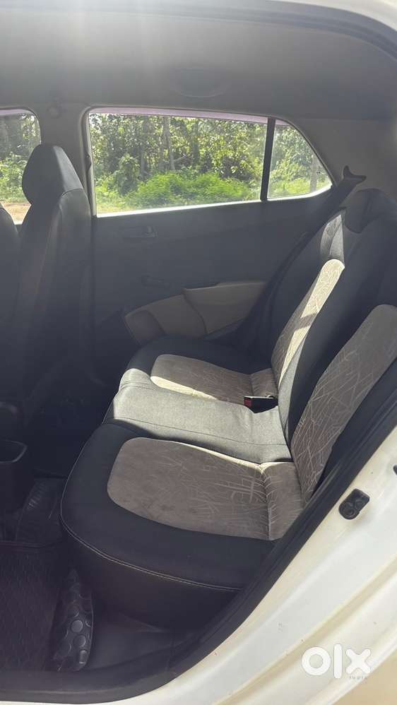 Hyundai Grand I10 2019 Cng Taxi