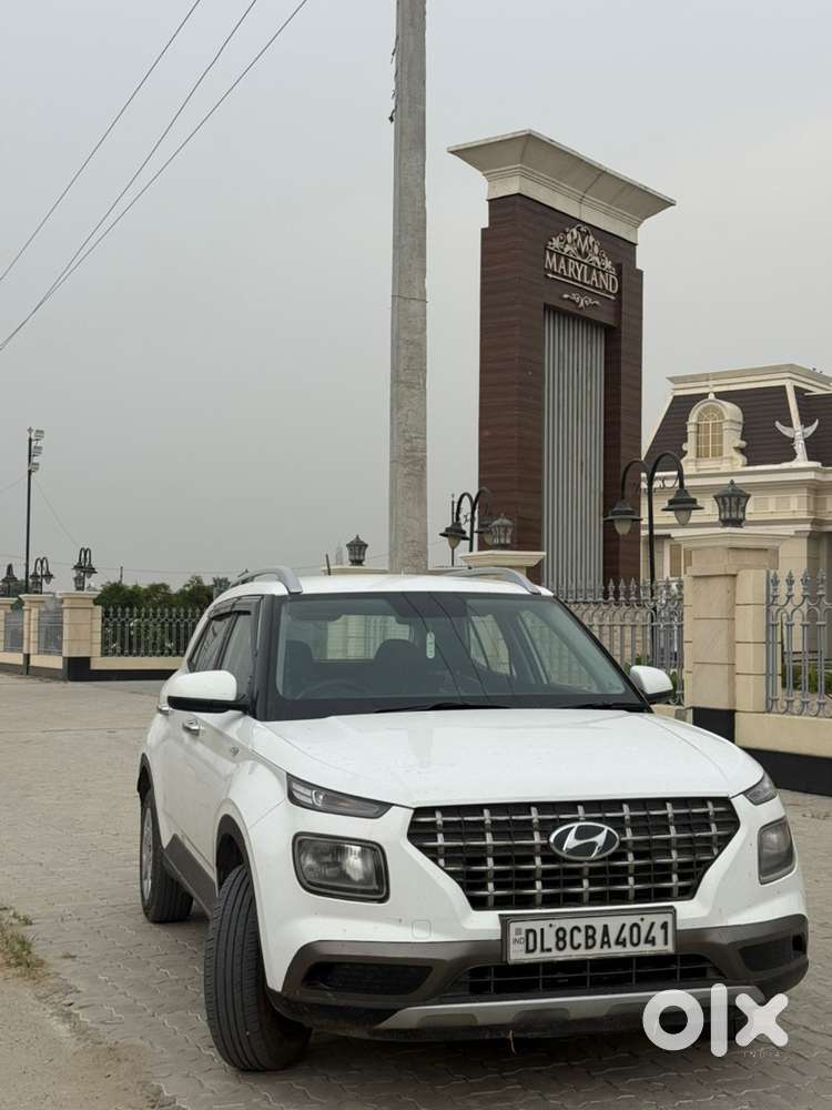 Hyundai Venue Petrol 2020