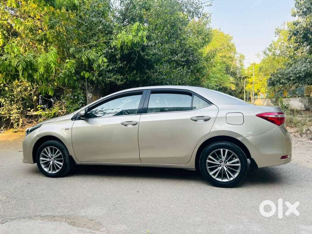 Toyota Corolla Altis 1.8 G L Cng, 2015, Cng & Hybrids