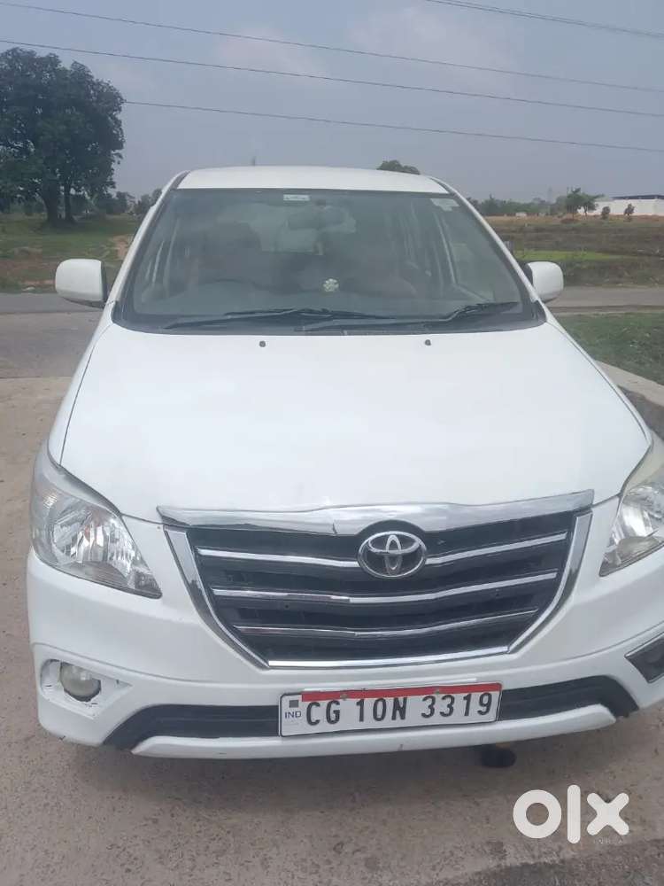 Toyota Innova Vx 2012 Diesel 8 Str