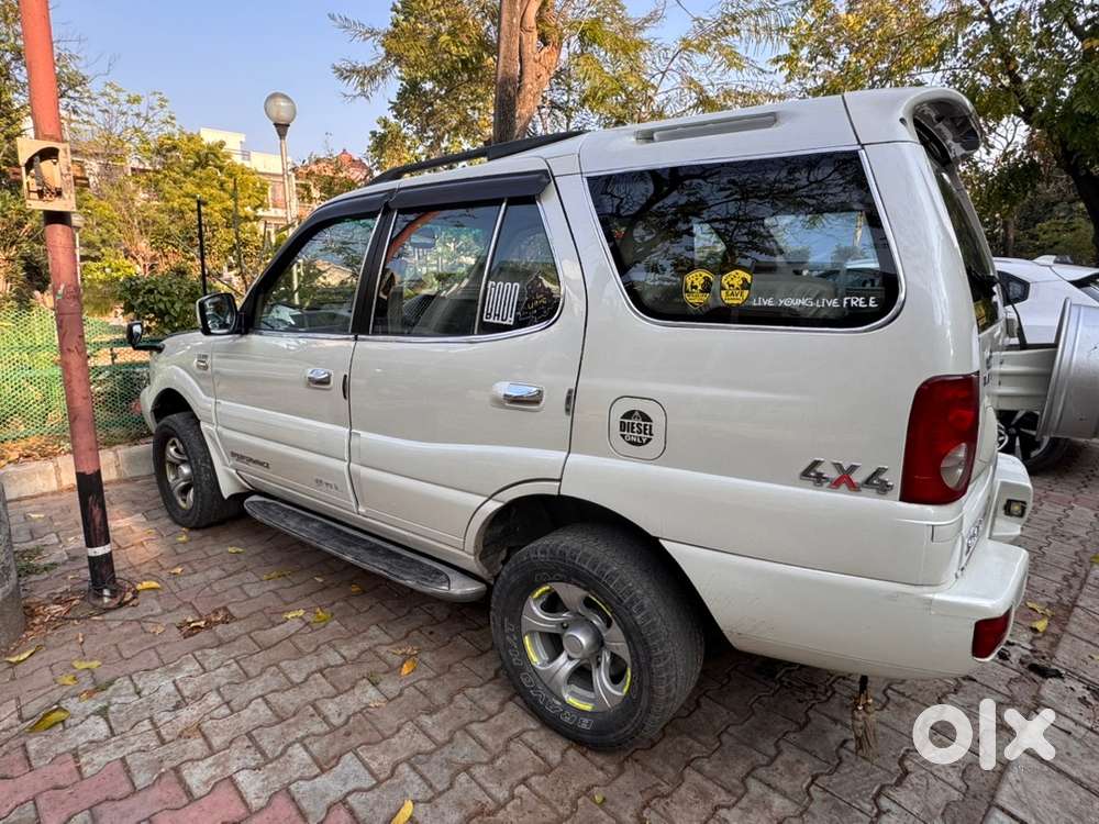 Tata Safari Diesel 2015