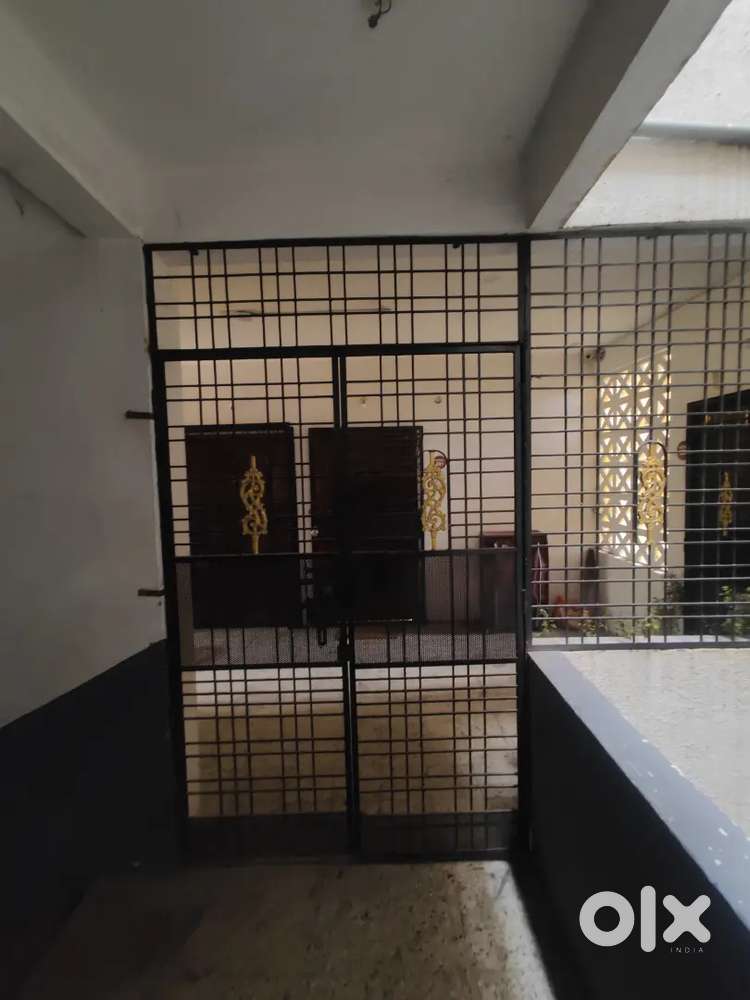 2 bhk flat fully furnished for rent