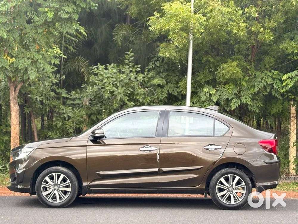 Honda Amaze, 2023, Petrol