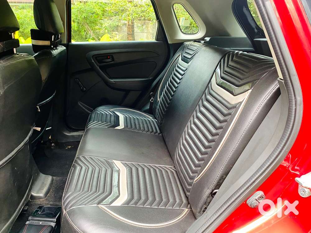 Maruti Vitara Brezza 2016 Diesel (blazing Red)