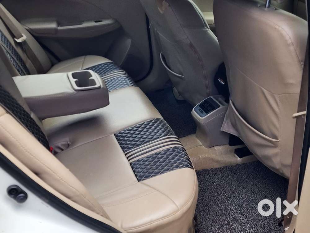 Maruti Suzuki Swift Dzire Vdi Bsiv, 2017, Diesel