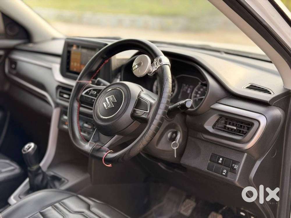 Maruti Suzuki Brezza 1.5 Vxi Smart Hybrid, 2022, Petrol