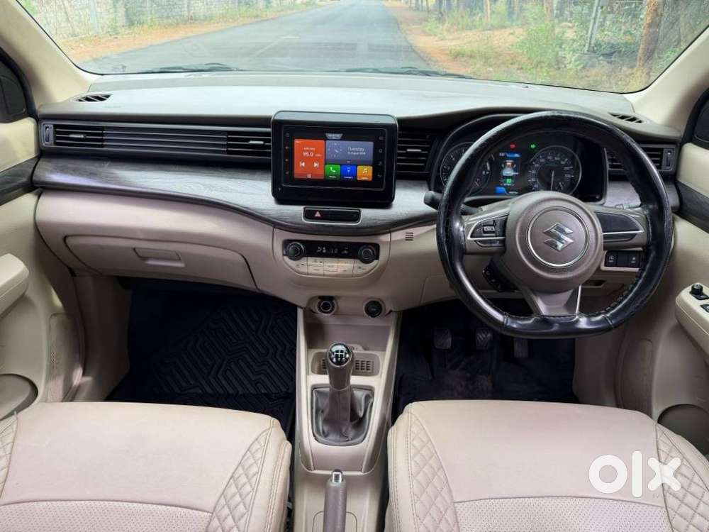 Maruti Suzuki Ertiga, 2023, Petrol