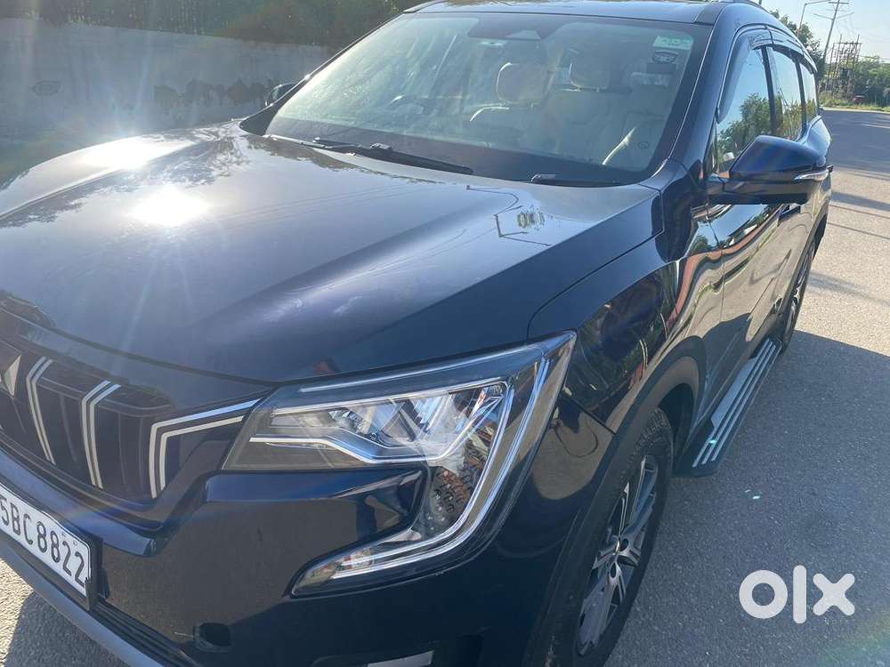 Mahindra Xuv700 2022 Diesel Well Maintained