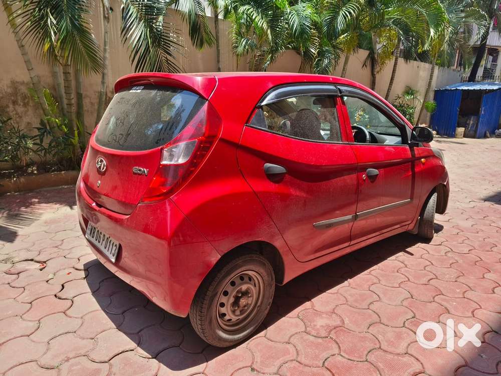 2017 Hyundai Eon Petrol Manual - 22k Km Driven