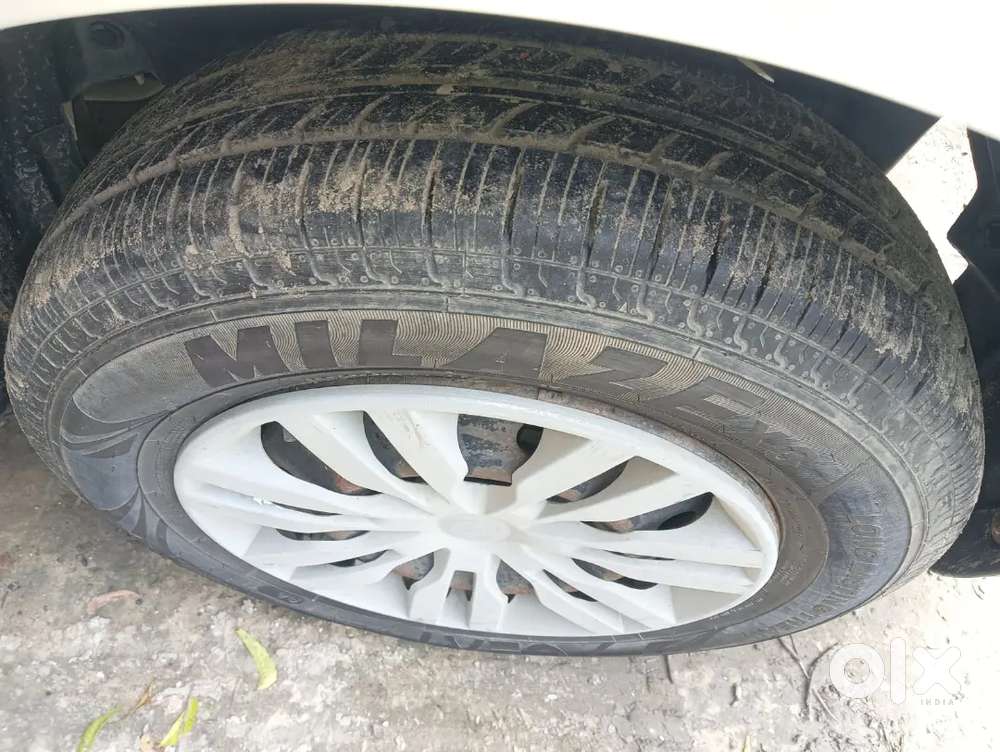 Maruti Suzuki Dzire Vxi 2016
