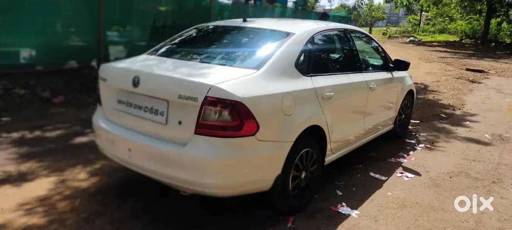 Skoda Rapid 2015
