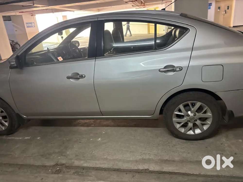 Nissan Sunny Xv Premium 2015