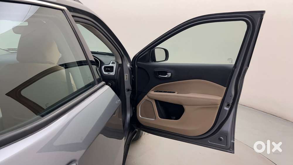 Jeep Compass 1.4 Longitude (o) Petrol Dct, 2019, Petrol
