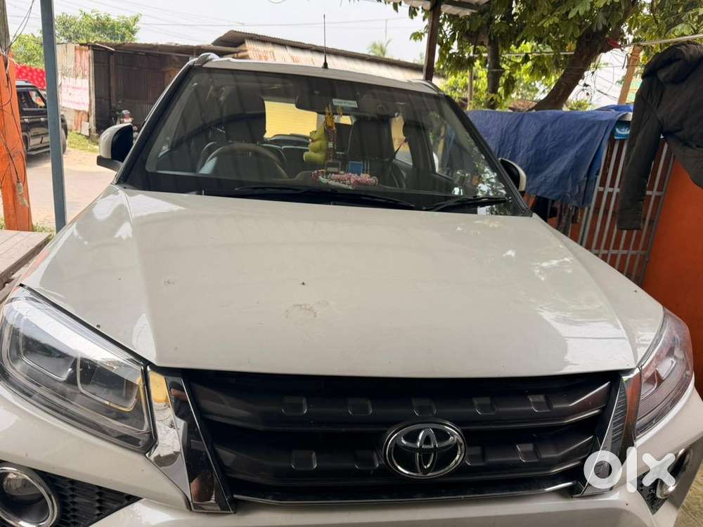 Toyota Manual Petrol Car 2022