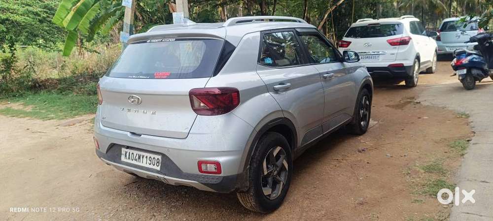 Hyundai Venue Sx (o) Mt 1.5 Diesel, 2020, Diesel
