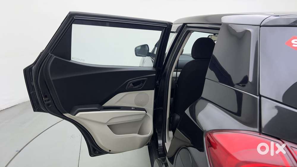Mahindra Xuv300 W4 Diesel, 2022, Diesel
