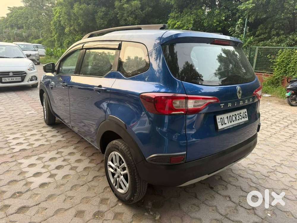 Renault Triber Rxt, 2022, Petrol