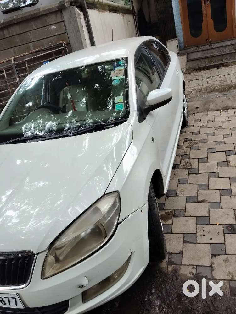 Skoda Rapid 1.0 Diesel Manual 2012