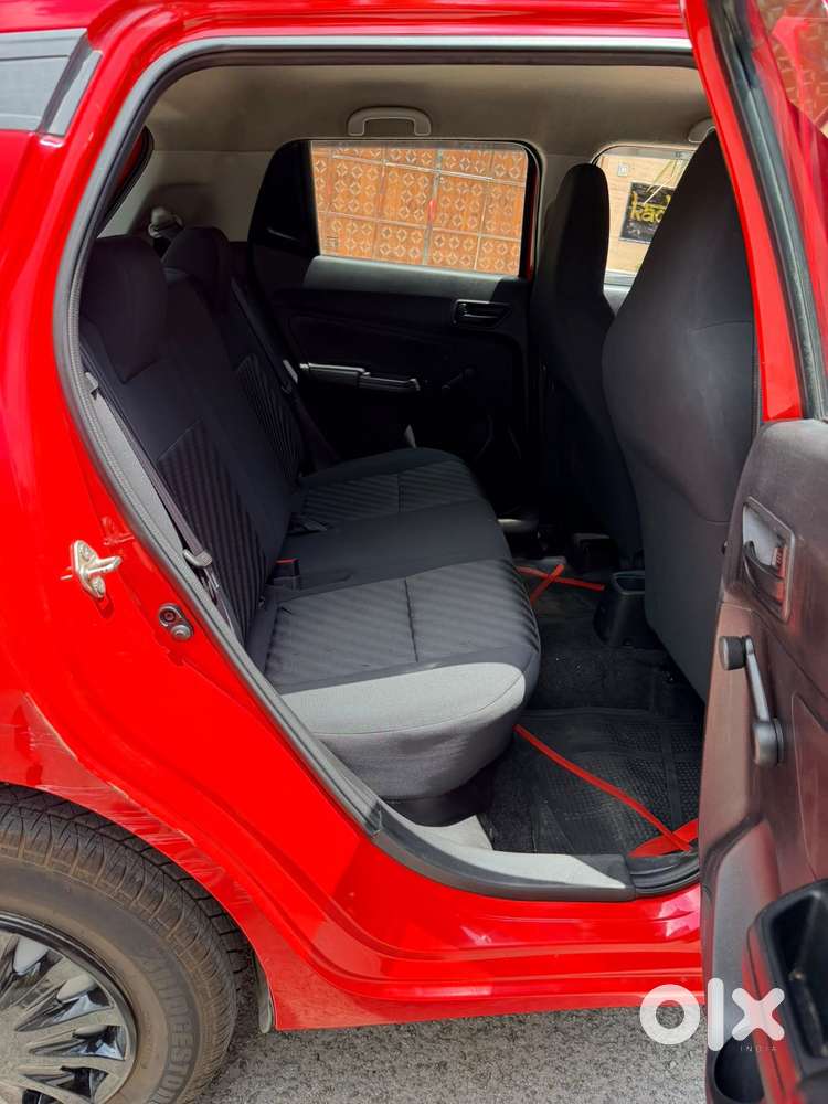 Maruti Suzuki Swift 1.2 Lxi (o), 2022, Petrol