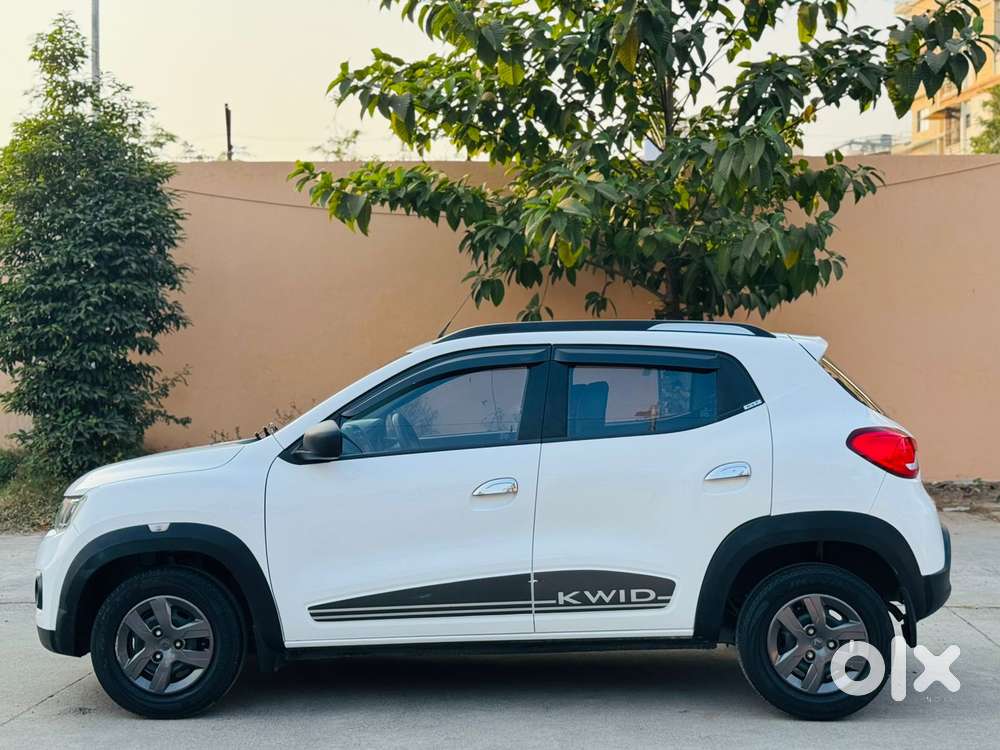 Renault Kwid 1.0 Rxt (o) Easy-r, 2019, Petrol