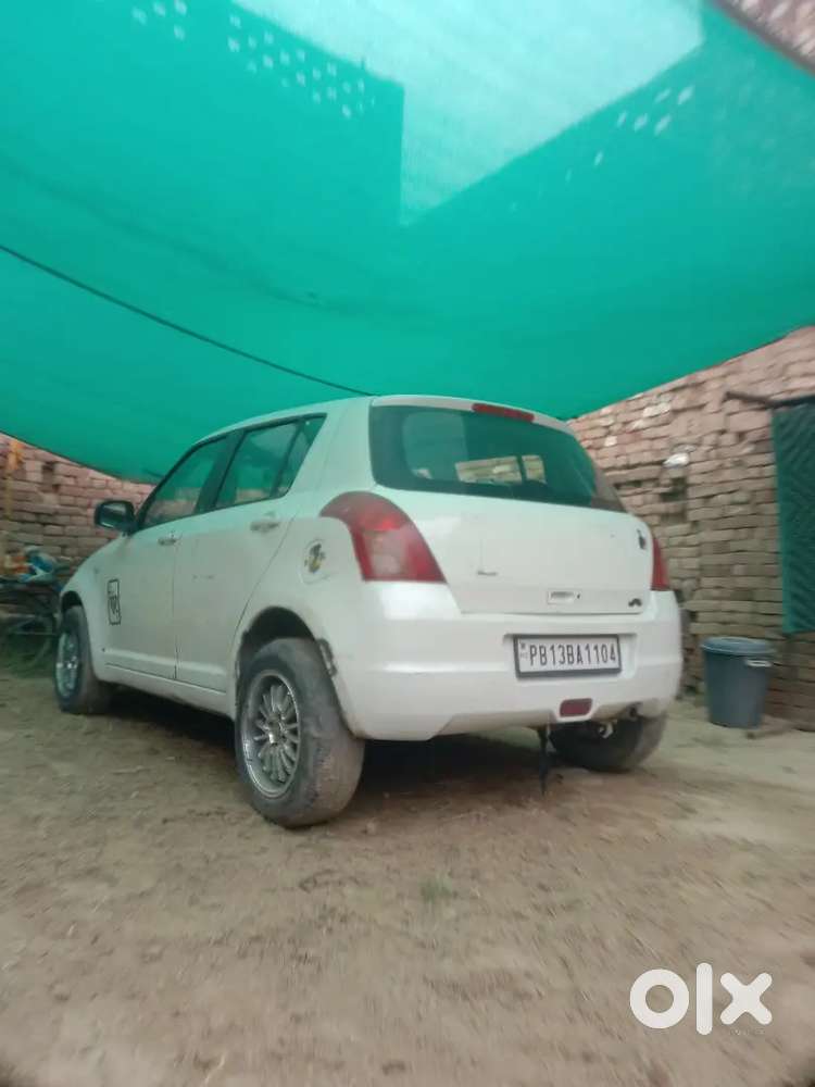 Maruti Suzuki Swift Vxi Petrol 2007