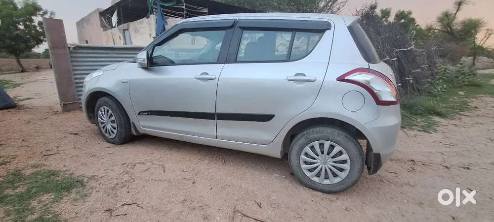 Maruti Suzuki Swift 2016