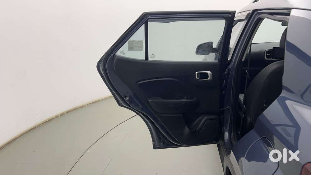 Hyundai Venue Sx Turbo, 2022, Petrol