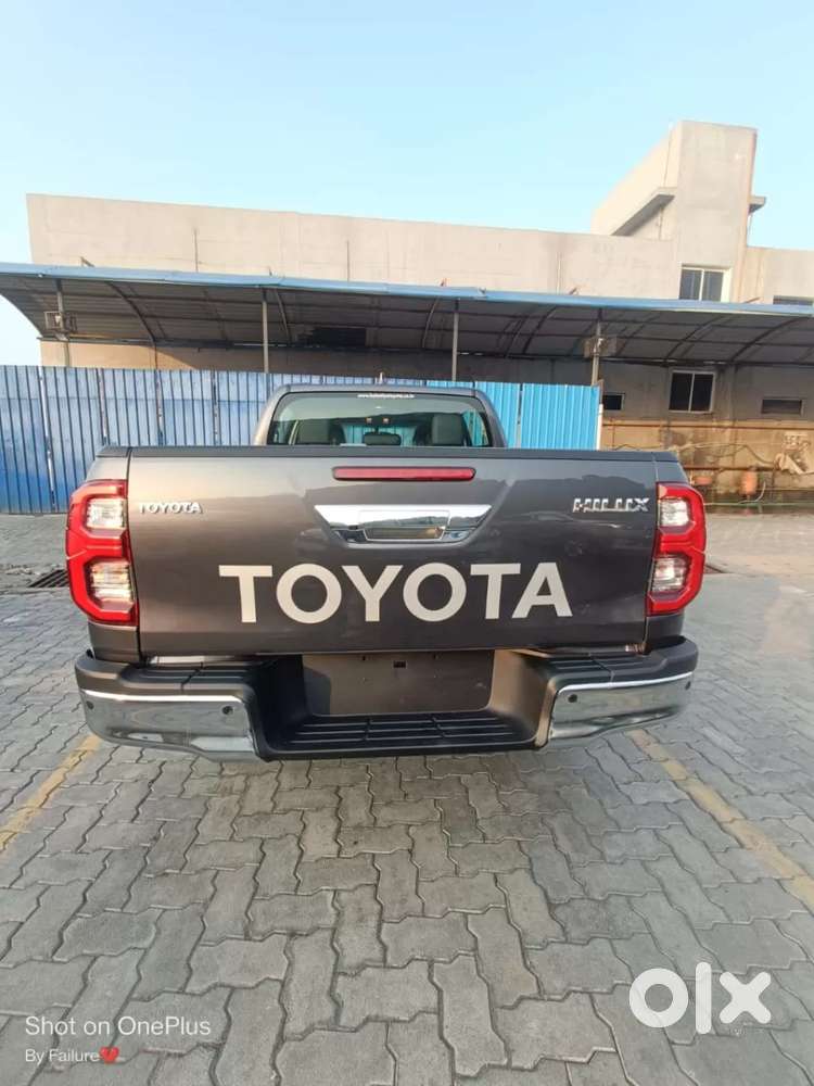 Toyota Hilux 2.8 High 4x4 Mt, 2026, Diesel