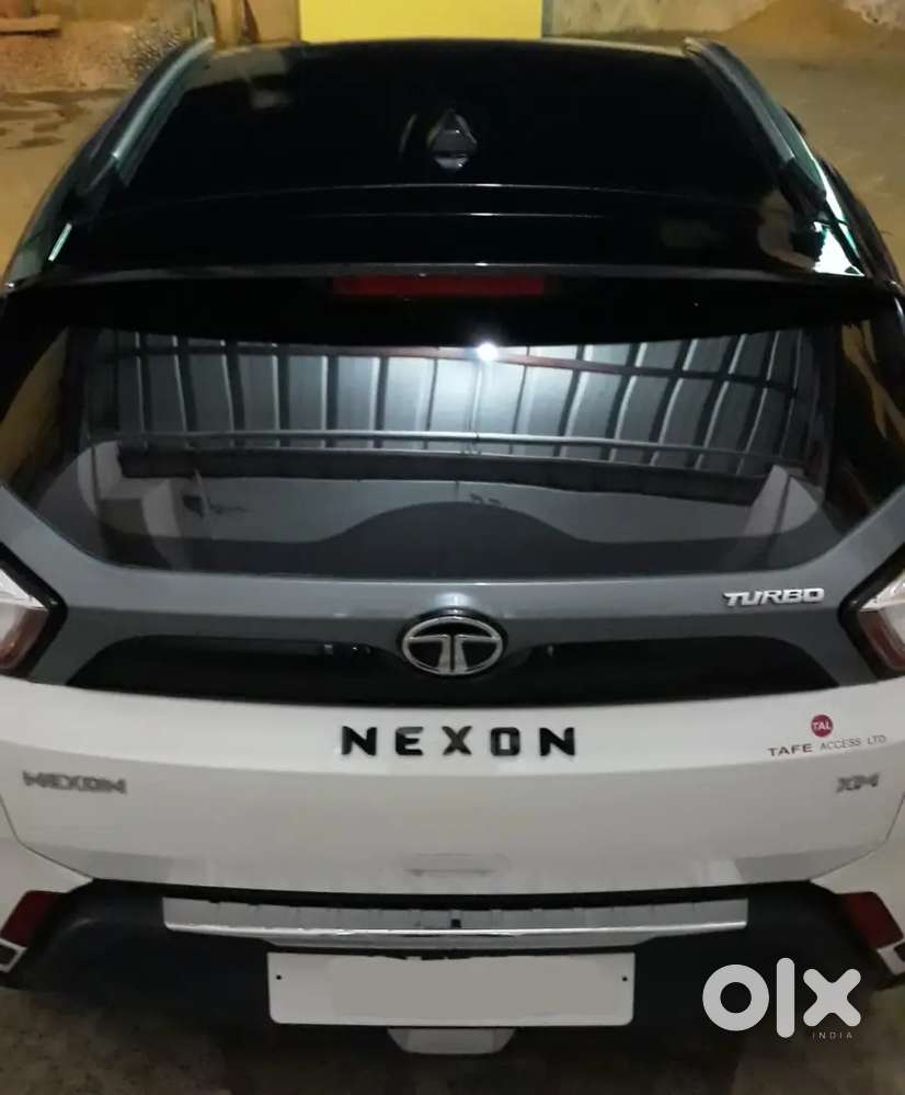 Tata Nexon 1.2 Revotron 2018