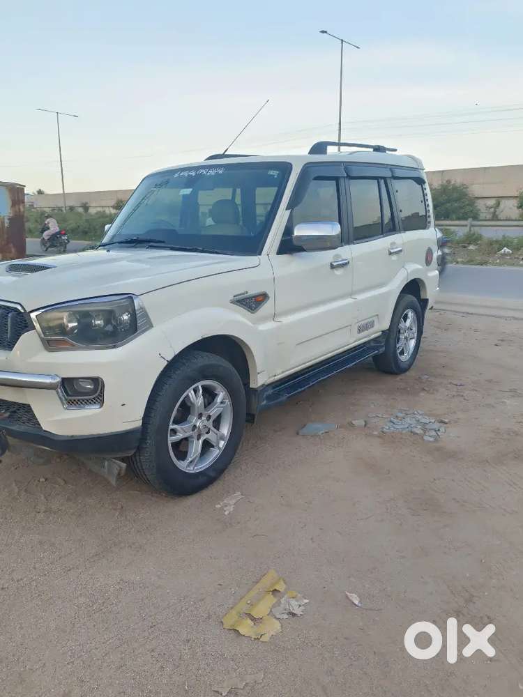 Mahindra Scorpio Diesel 2017