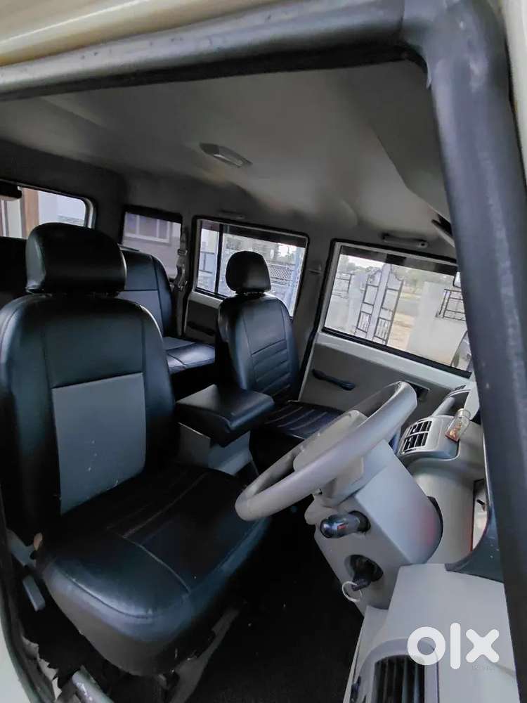 Bolero 8 Seating