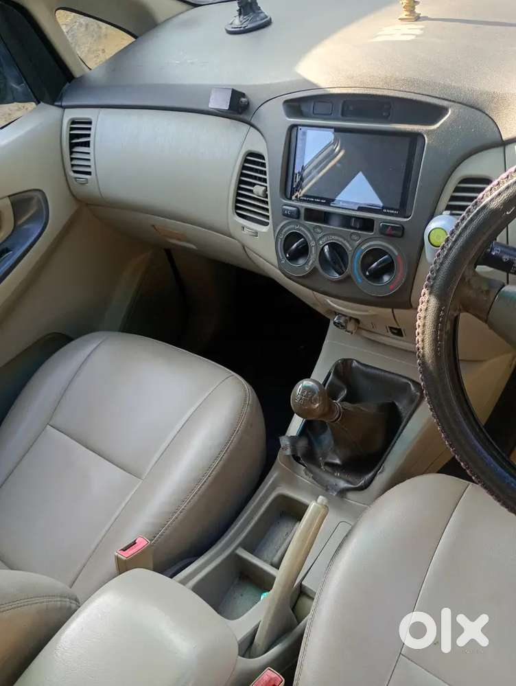 Toyota Innova 2011 Diesel Second-hand Car