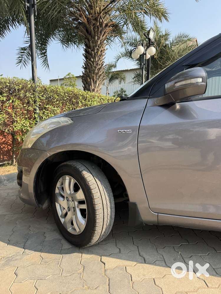 Maruti Suzuki Swift Dzire Zdi + Mt, 2013, Diesel