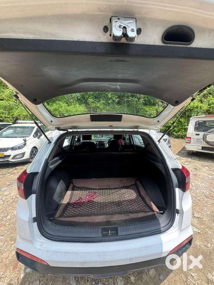 Hyundai Creta 2016 Petrol Well Maintained