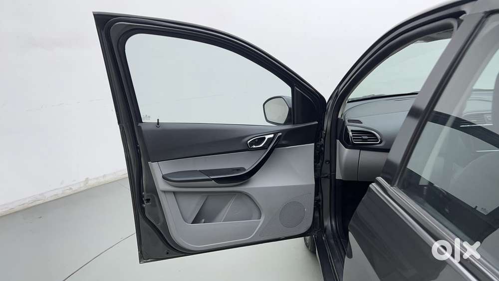 Tata Tiago Xza Plus, 2020, Petrol