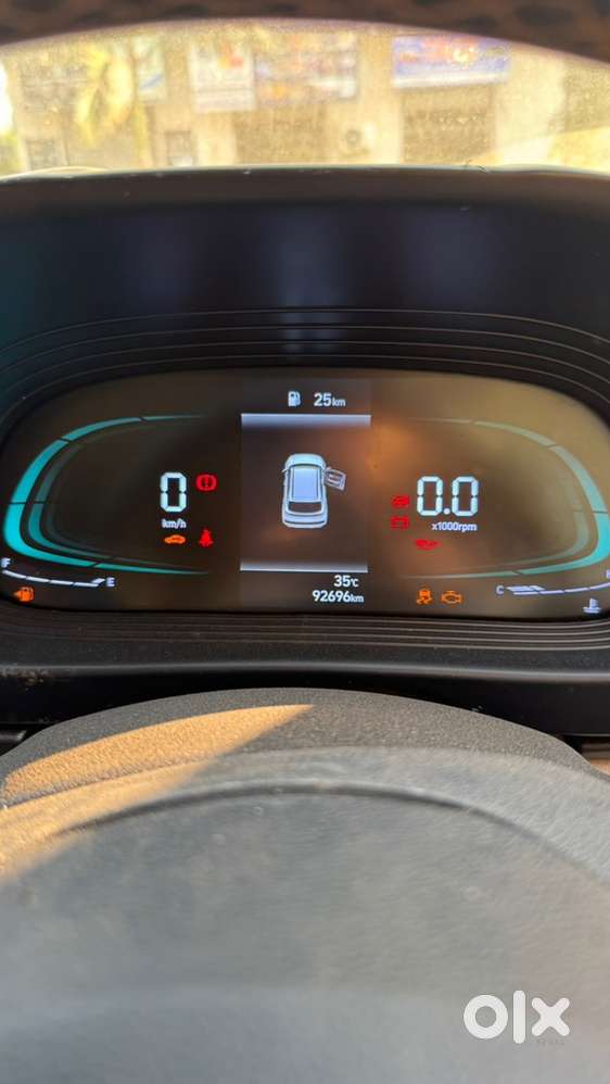 Hyundai Venue 2022 Diesel Well Maintained