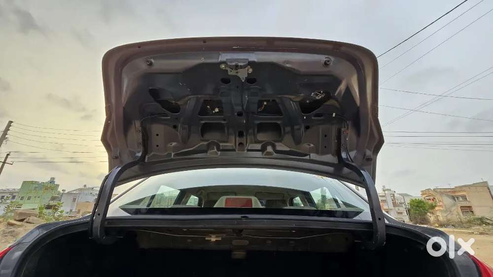 Maruti Dzire - Diesel