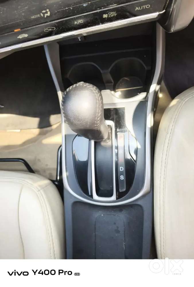 Honda City 2019 Petrol Amt Top End Varient Just 69350 Km Driven