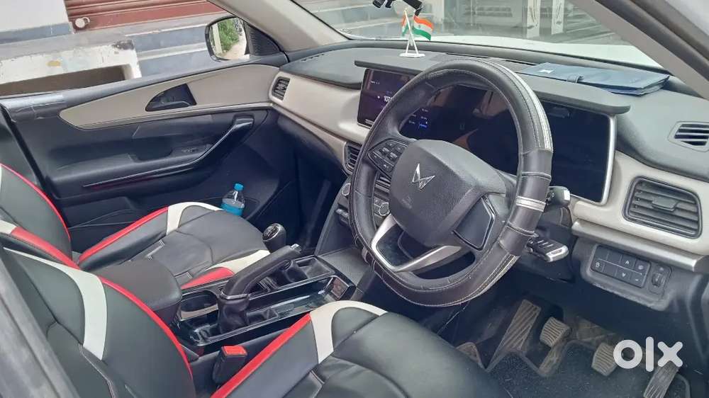 Mahindra Xuv700 Ax 5 Petrol 2021, West Bengal Registered