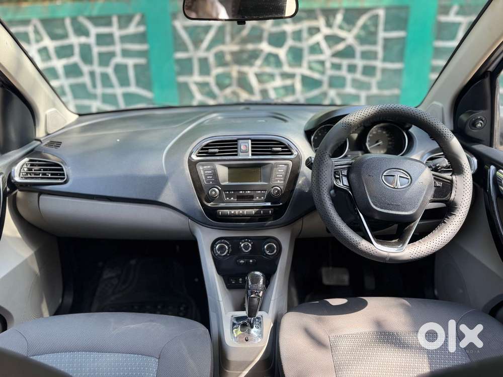 Tata Tiago, 2018, Petrol