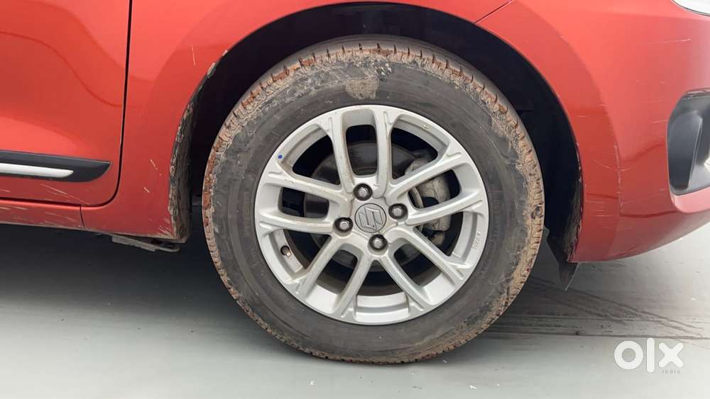 Maruti Suzuki Swift 1.3 Zxi, 2022, Petrol