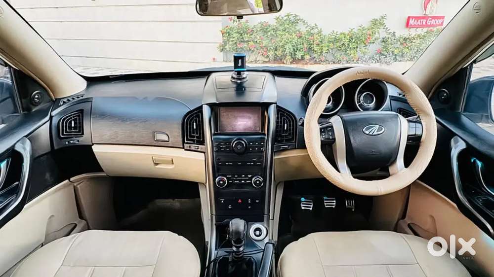 Mahindra Xuv500 2.2 W10 2015