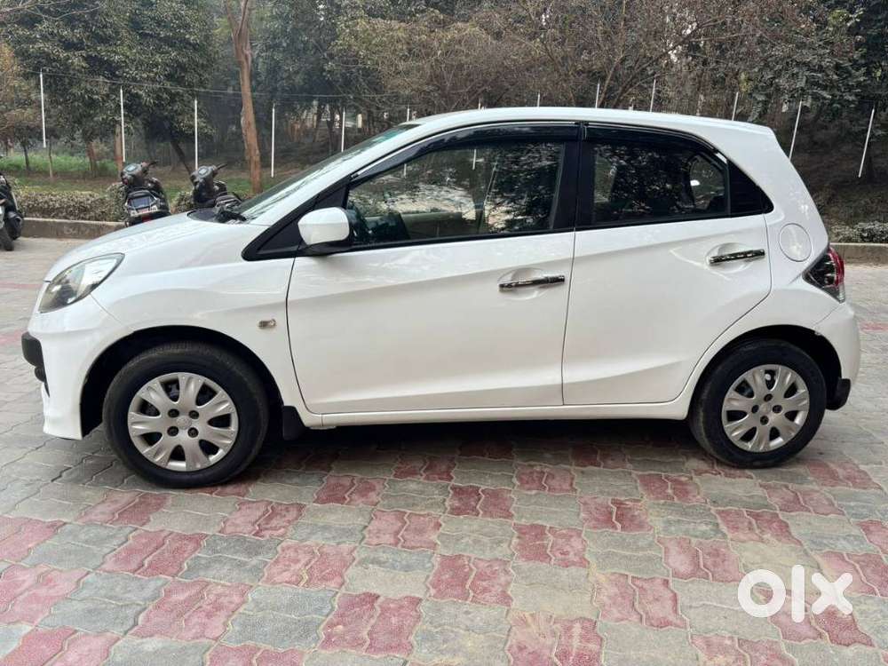 Honda Brio, 2014, Petrol