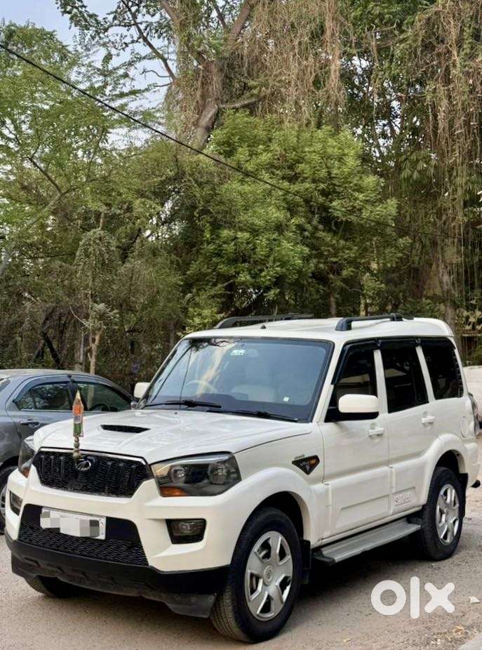 Mahindra Scorpio S4 Plus 9s, 2016, Diesel