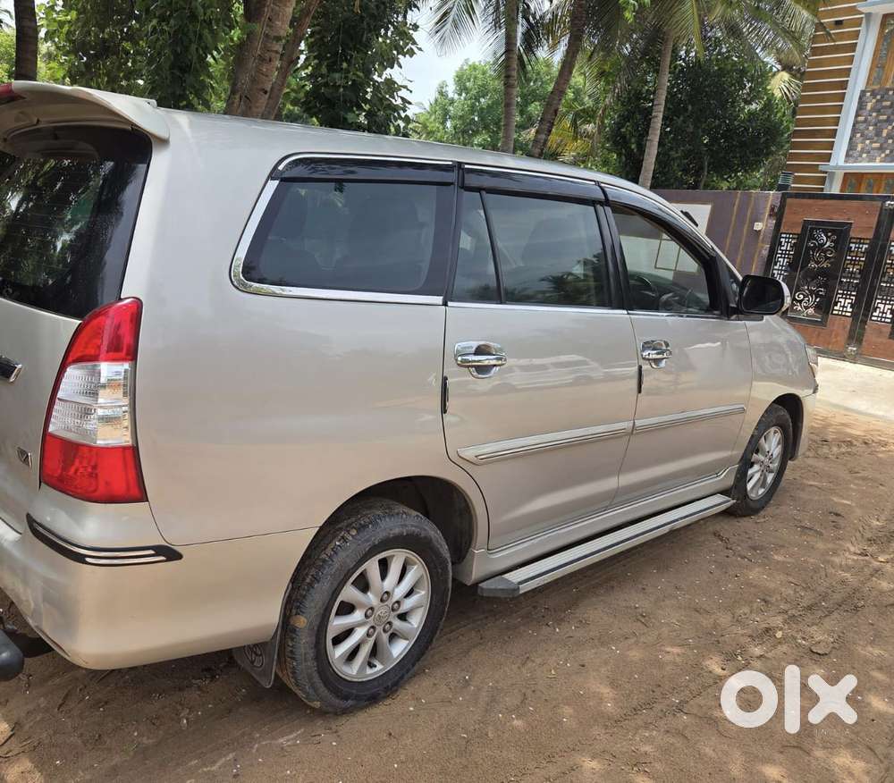 Toyota Innova 2.5 V 7 Str, 2013, Diesel