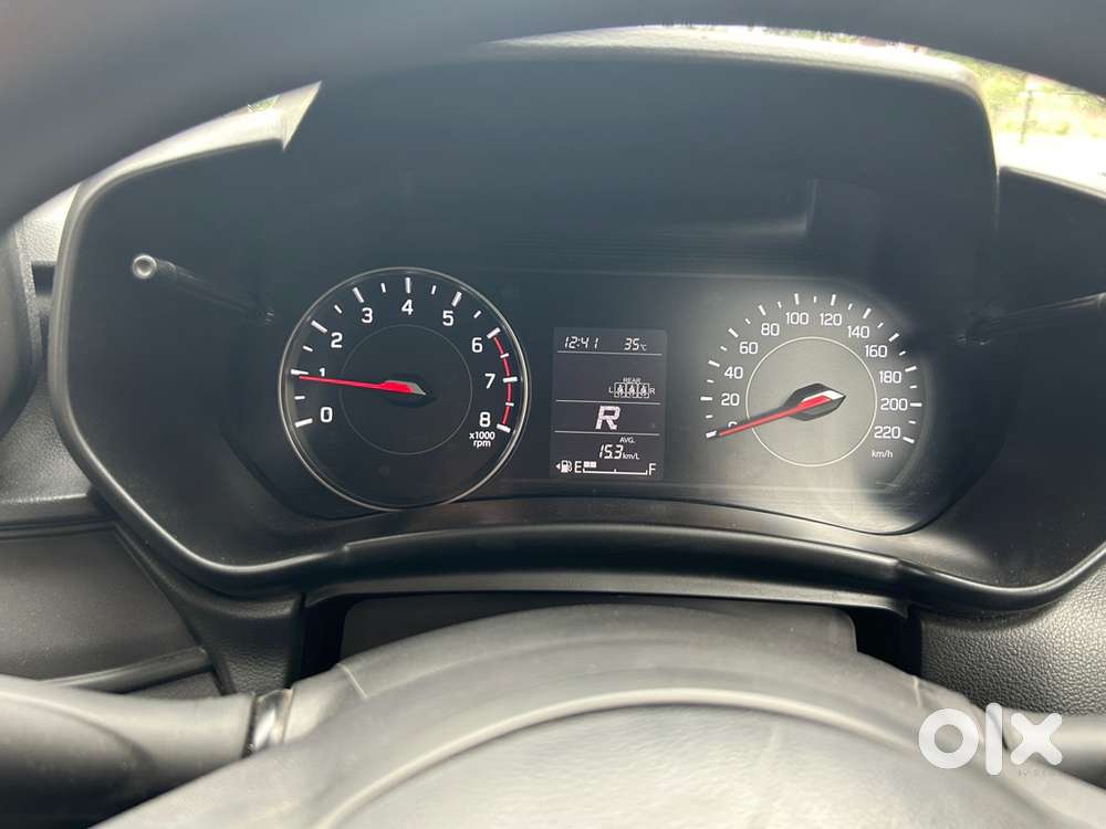 Maruti Suzuki Swift Vxi 2025