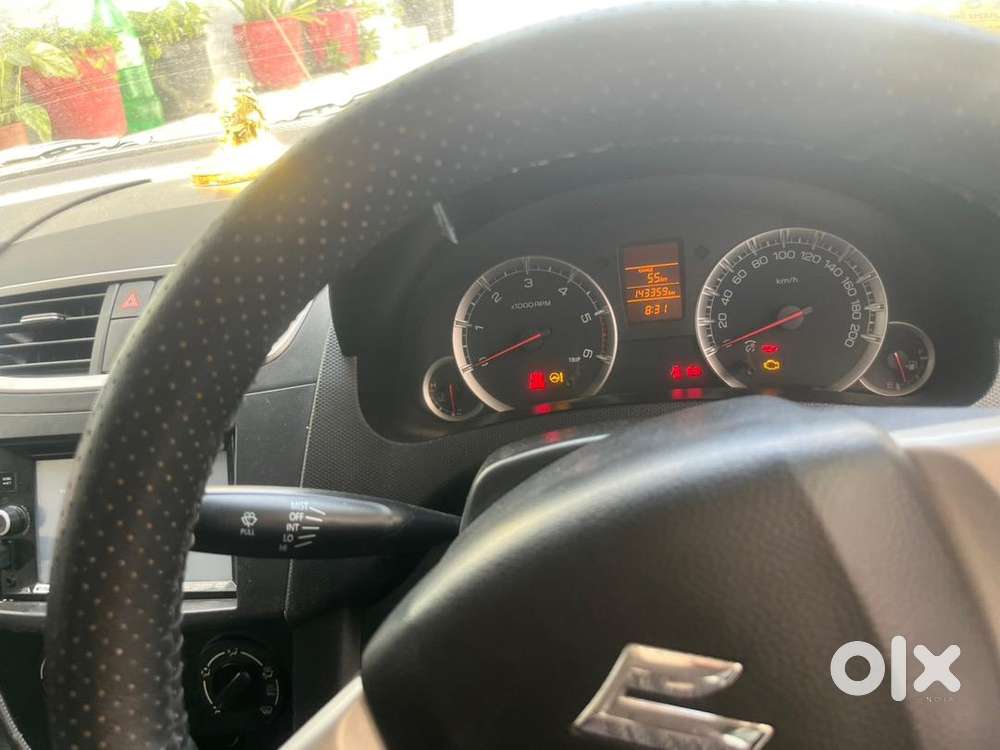 Maintaiend Defence Man Maruti Suzuki Swift 2014 Diesel Well Maintained