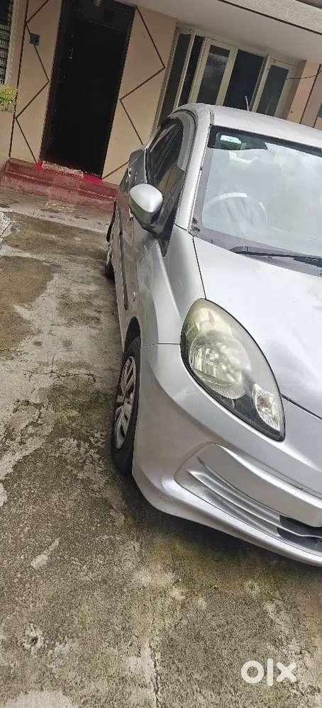 Honda Amaze 2014 Diesel Well Maintained