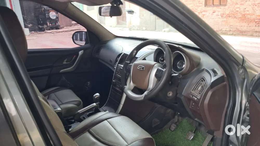 Mahindra Xuv500 213 Diesel 144224 Km Driven