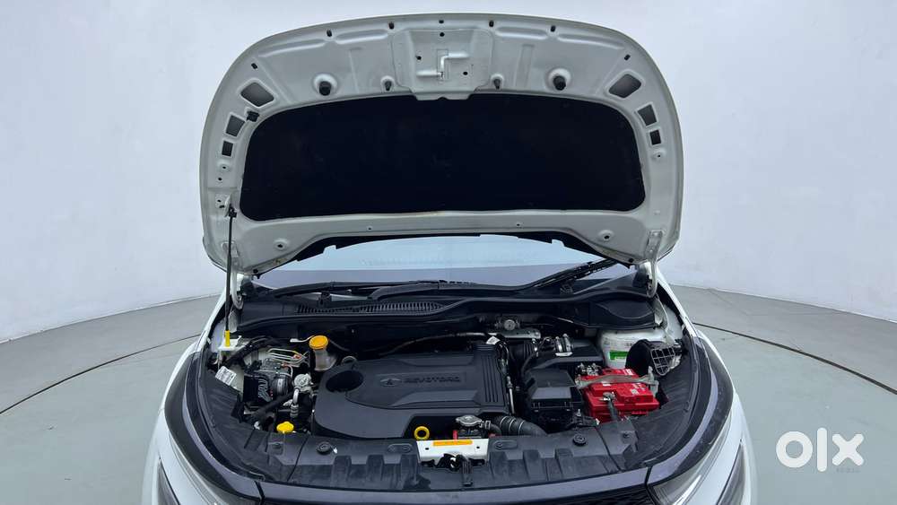 Tata Altroz Xz Plus (s) Diesel, 2024, Diesel